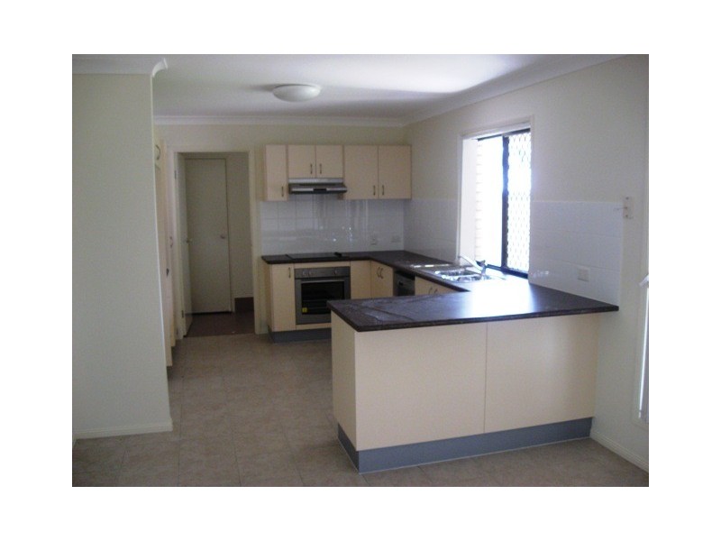 10 Turner Crt, Marsden QLD 4132