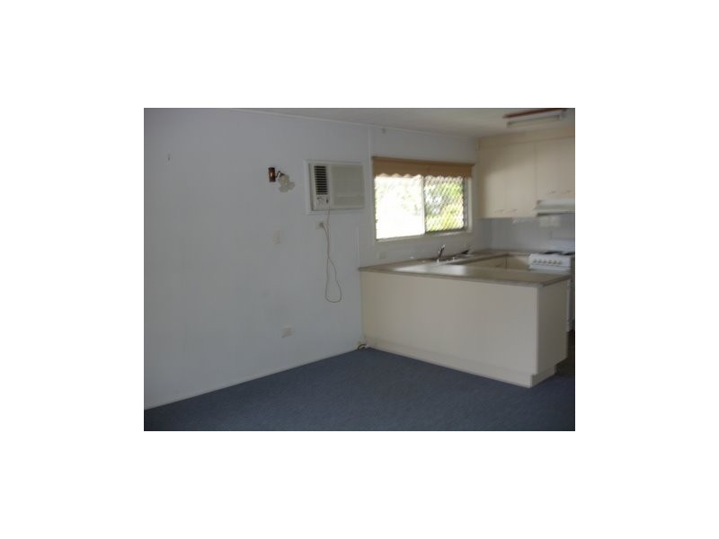 1 Alexander Street, Woodridge QLD 4114