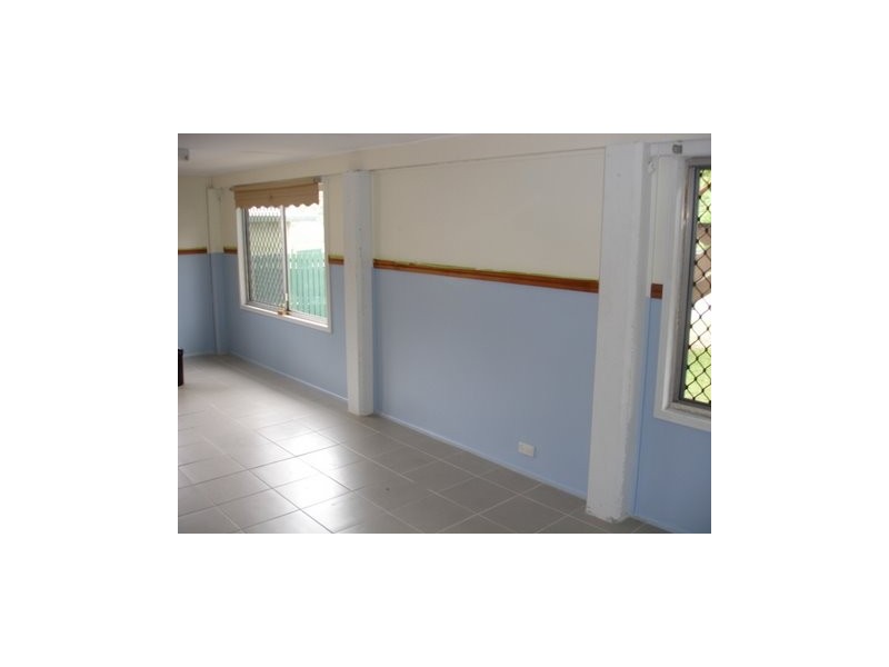 1 Alexander Street, Woodridge QLD 4114