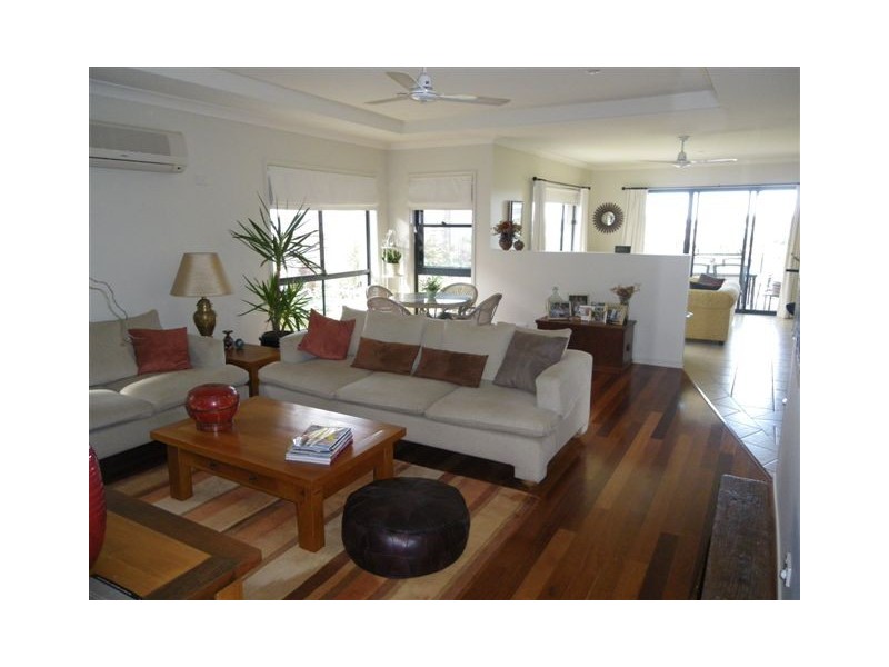 13 Prospect Court, Robina QLD 4226