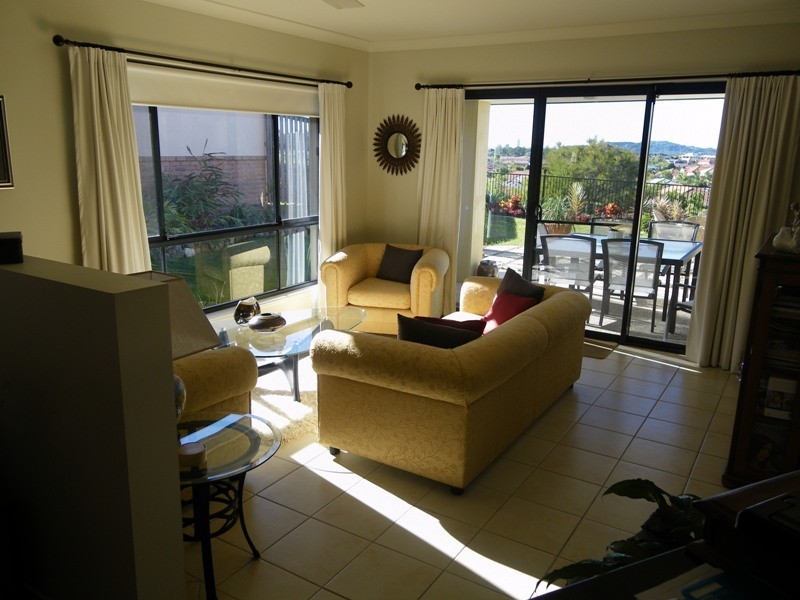 13 Prospect Court, Robina QLD 4226