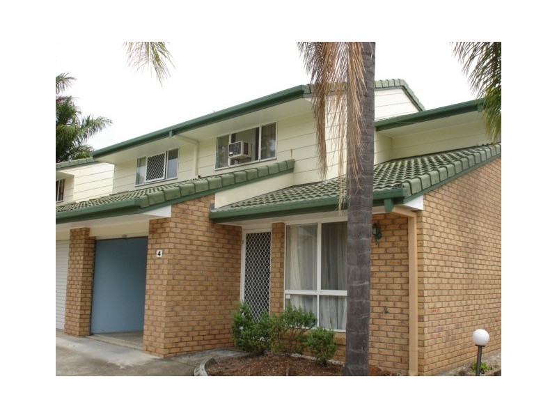 4/120 Queens Road, Kingston QLD 4114
