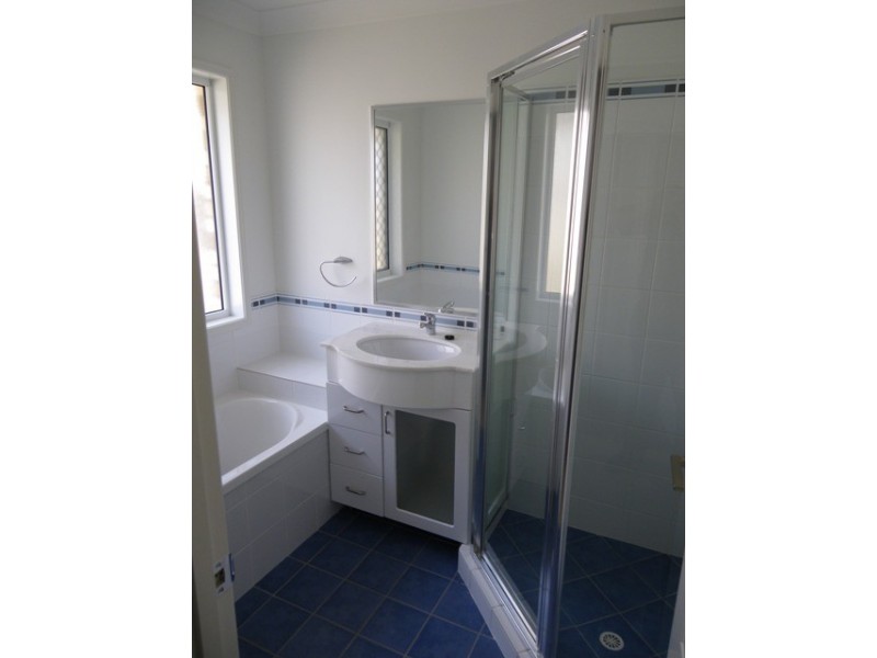 160 Wildey Street, Raceview QLD 4305