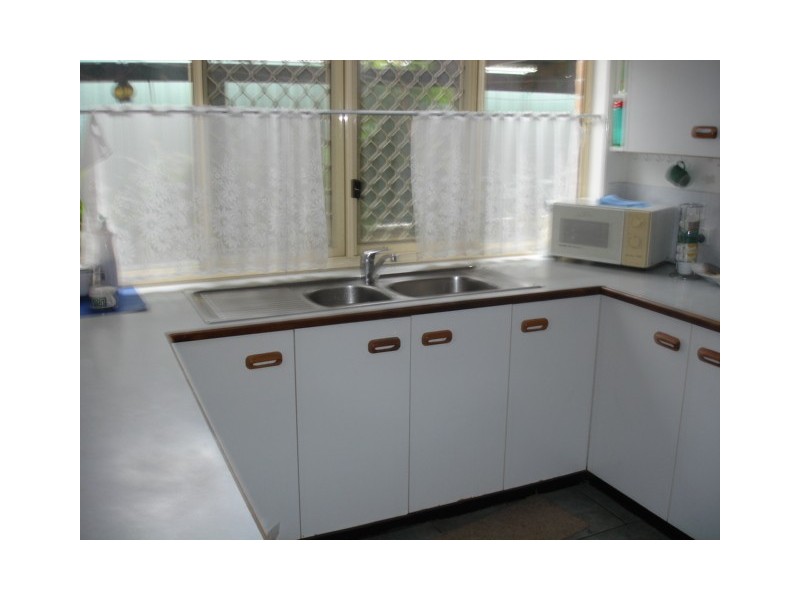 868 Wembley Road, Browns Plains QLD 4118