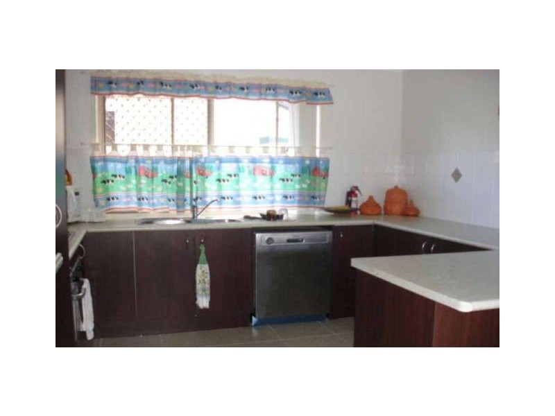 146 Meakin Road, Kingston QLD 4114