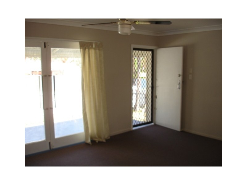 1 Wisp Street, Woodridge QLD 4114