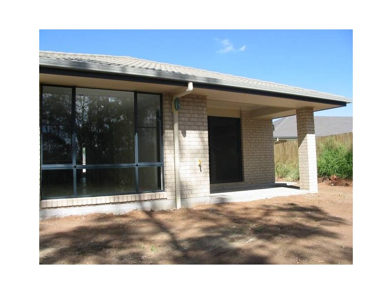 24 Hugo Street, Beaudesert QLD 4285