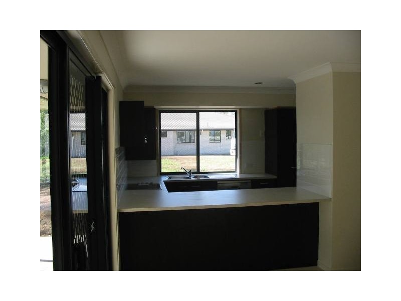 24 Hugo Street, Beaudesert QLD 4285