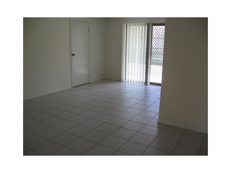 8 Lahore Street, Crestmead QLD 4132