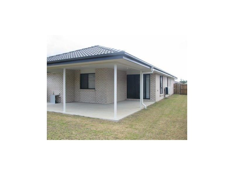 3 Frangipani Place, Regents Park QLD 4118