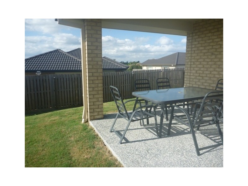 8 Jack Drive, Redbank Plains QLD 4301