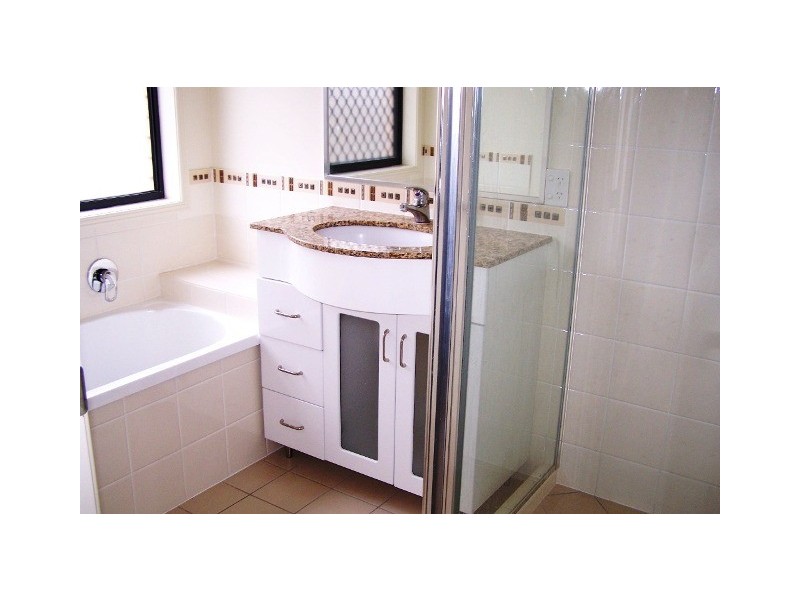 34 Mair Drive, Goodna QLD 4300