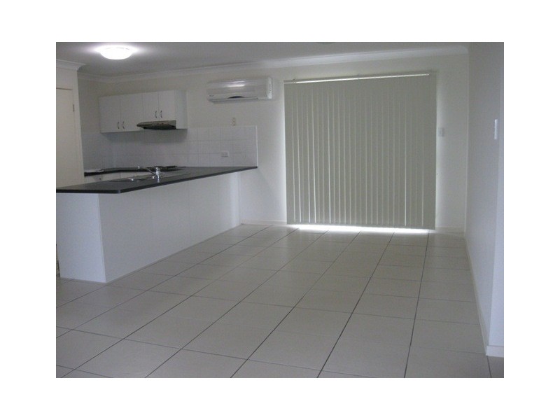 26 Chams Street, Marsden QLD 4132