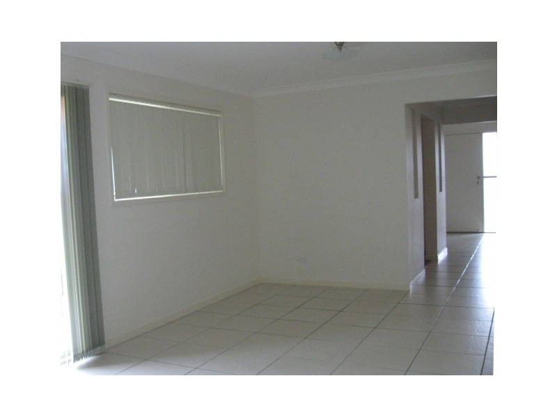 26 Chams Street, Marsden QLD 4132