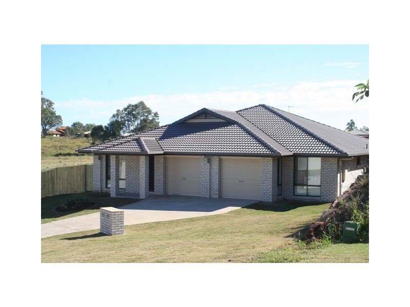 17A Hillside Crescent, Beaudesert QLD 4285