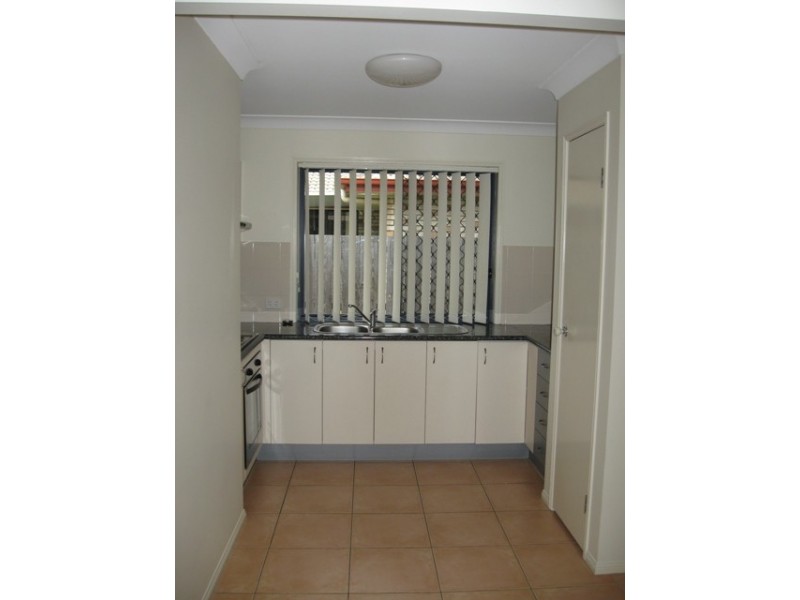 5 Daniella Drive, Marsden QLD 4132