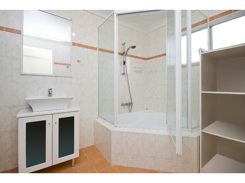 16 Lennox Court, Woodridge QLD 4114