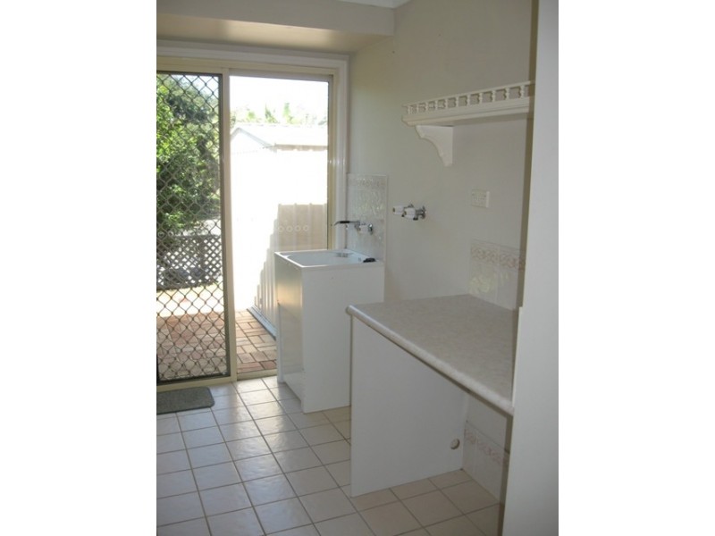 15 Charnley Court, Shailer Park QLD 4128