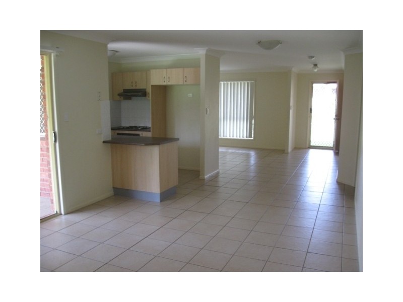 22 Lahore St, Crestmead QLD 4132
