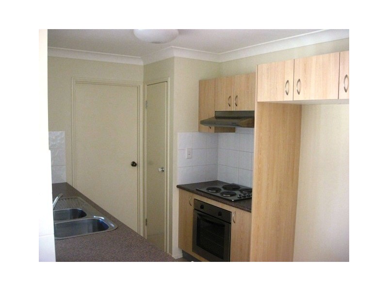 22 Lahore St, Crestmead QLD 4132