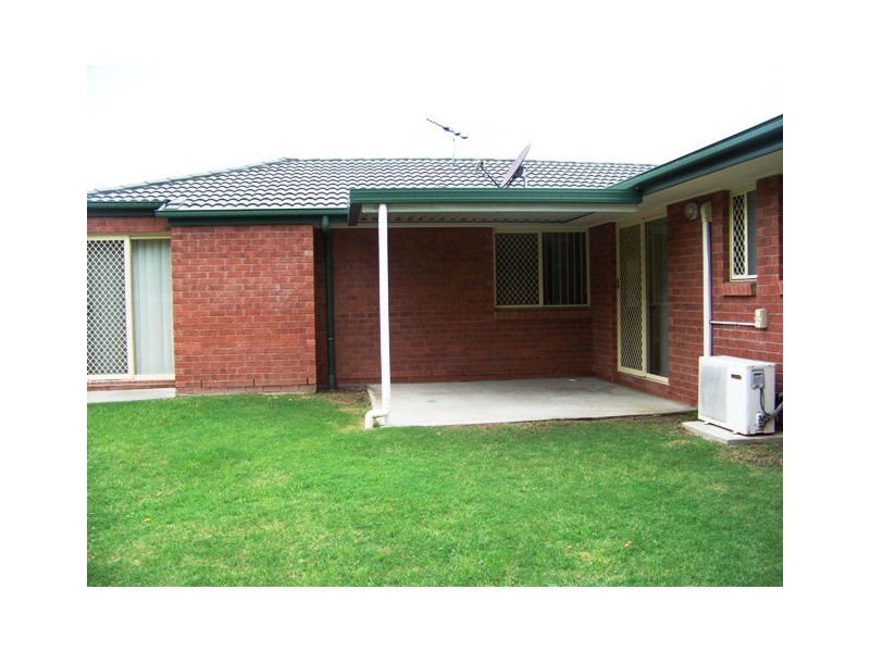 22 Lahore St, Crestmead QLD 4132