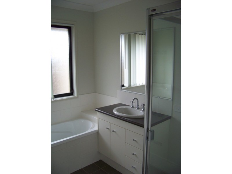 29 Hope St, Kingston QLD 4114