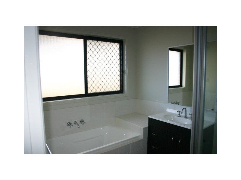 11 Focus Street, Ormeau QLD 4208