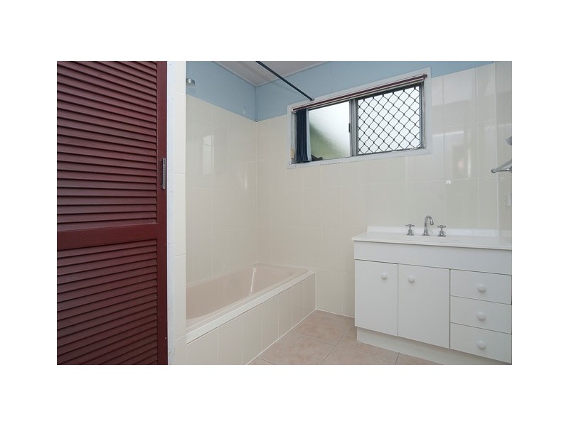 359 Kingston Rd, Kingston QLD 4114