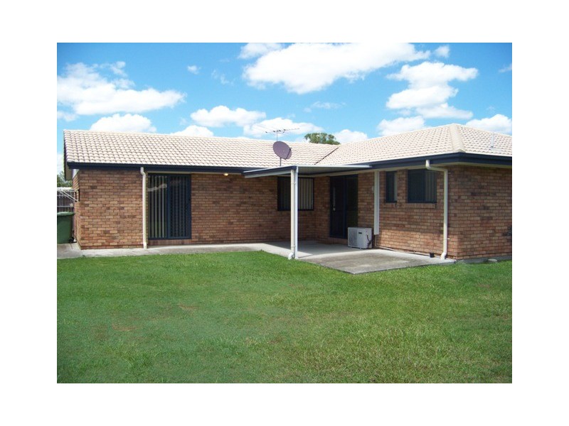 8 Daniella Drive, Marsden QLD 4132