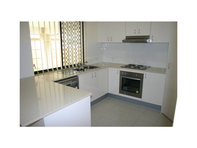 9 Maywood Street, Loganlea QLD 4131