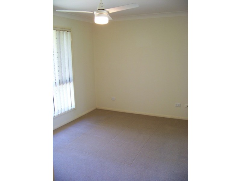 44 Rachel Drive, Crestmead QLD 4132