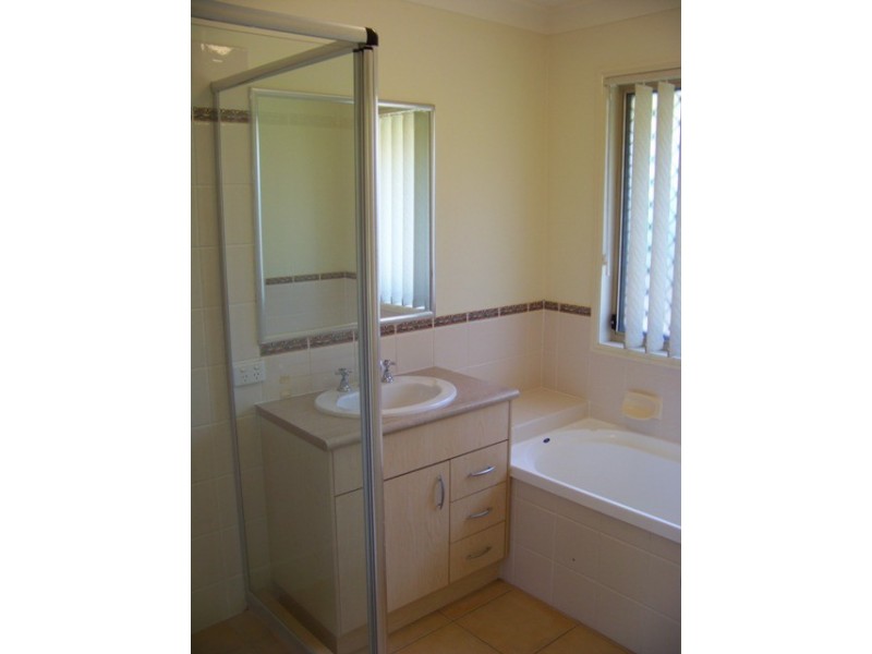 44 Rachel Drive, Crestmead QLD 4132
