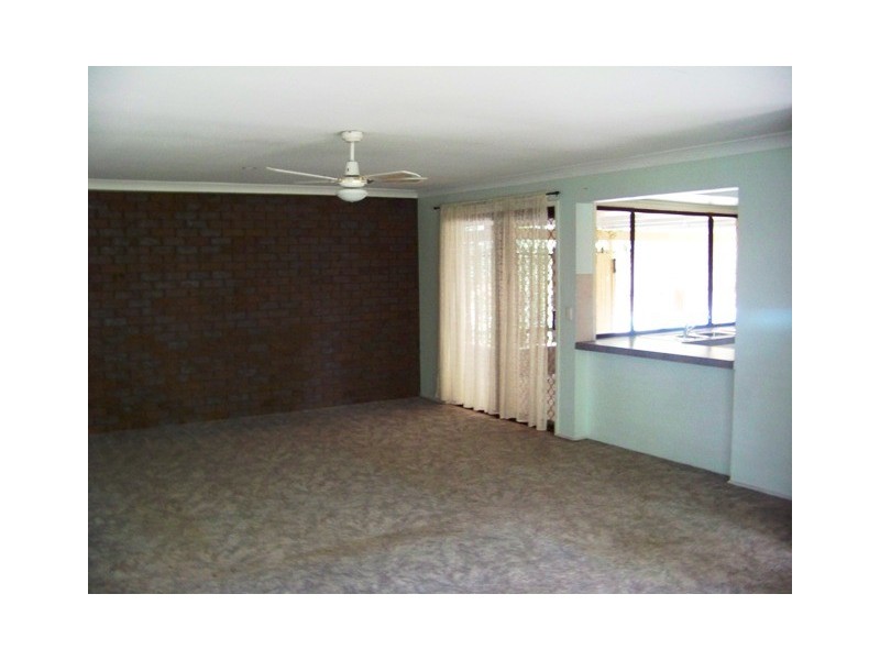 766 Kingston Rd, Loganlea QLD 4131