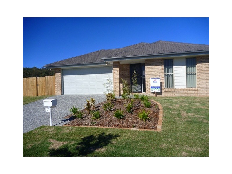 4 Oakvale Avenue, Holmview QLD 4207