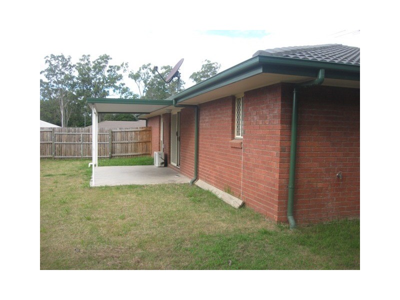 6 Bauhinia Court, Morayfield QLD 4506