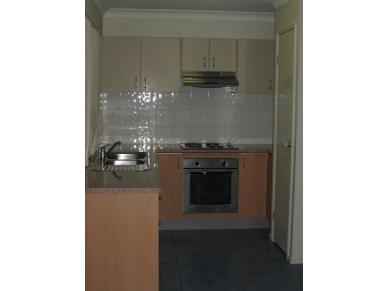 16 Daniella Drive, Marsden QLD 4132