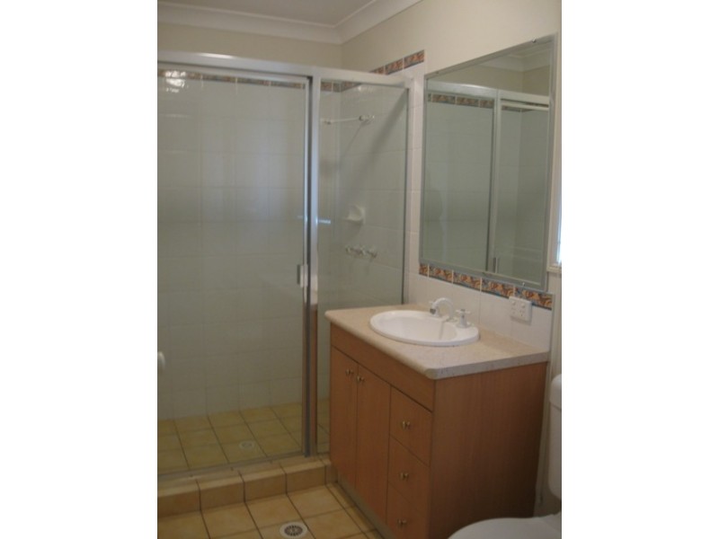 16 Daniella Drive, Marsden QLD 4132