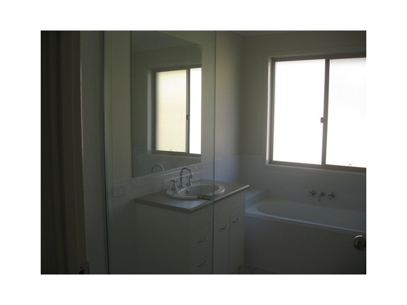 1 Beachstar Avenue, Upper Coomera QLD 4209