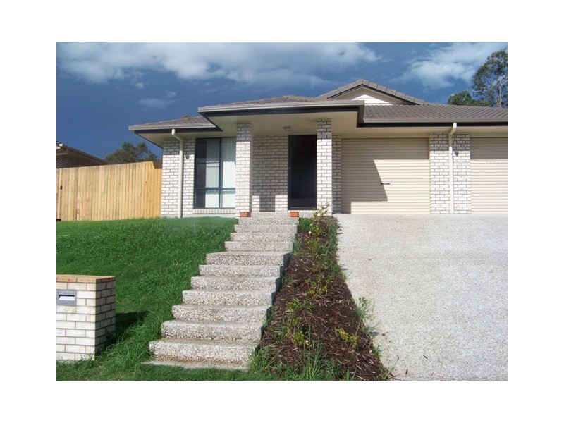 8A Hugo Drive, Beaudesert QLD 4285