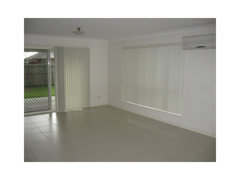 18 Chams Street, Marsden QLD 4132