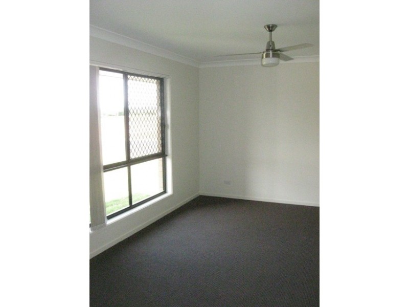 21 Maywood Street, Loganlea QLD 4131