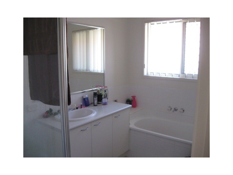 51 Lockyer Place, Crestmead QLD 4132