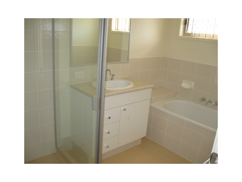 11/18-22 Maywood Street, Loganlea QLD 4131