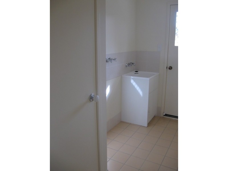 11/18-22 Maywood Street, Loganlea QLD 4131