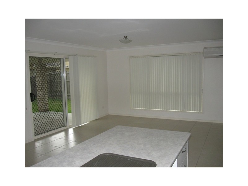 18 Chams Street, Marsden QLD 4132