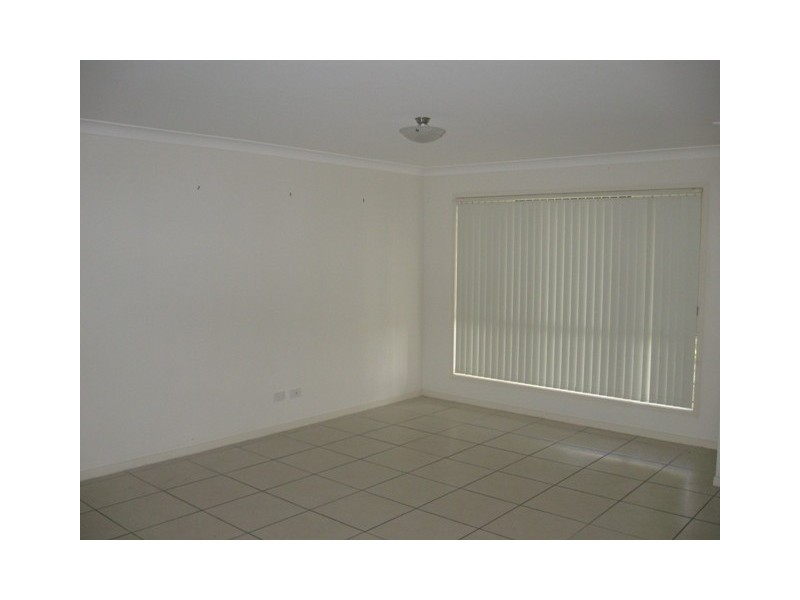 41 Stewart St, Marsden QLD 4132