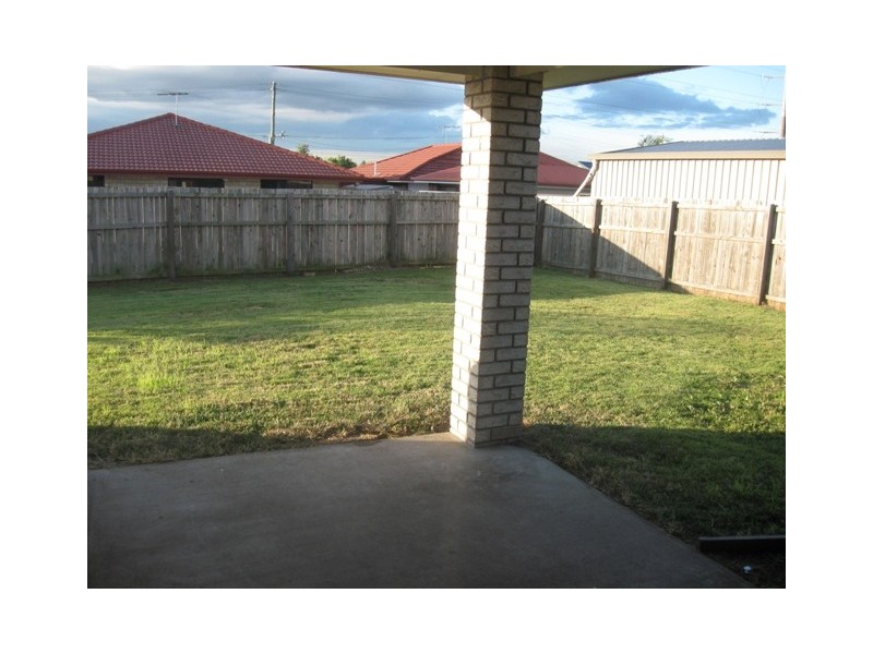 41 Stewart St, Marsden QLD 4132