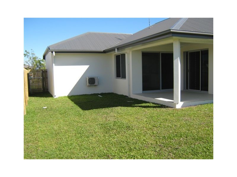 17 Summergold St, Mount Low QLD 4818