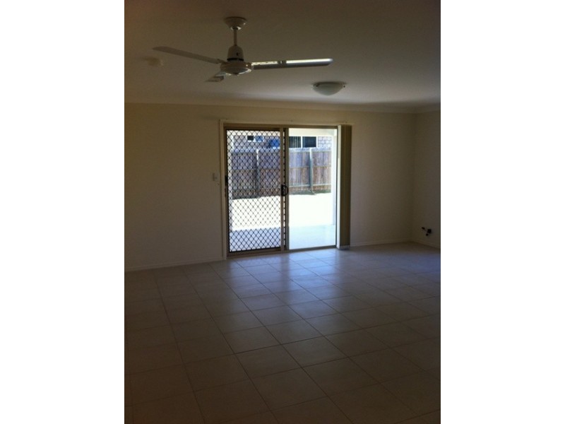 13 Tanglin St, Crestmead QLD 4132