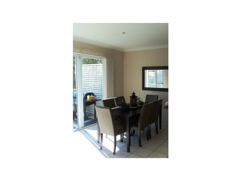 98/1 Sauvignon Pde, Upper Coomera QLD 4209